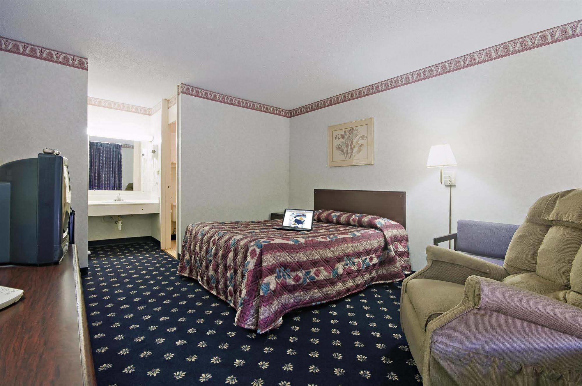 Rodeway Inn Dalton Szoba fotó