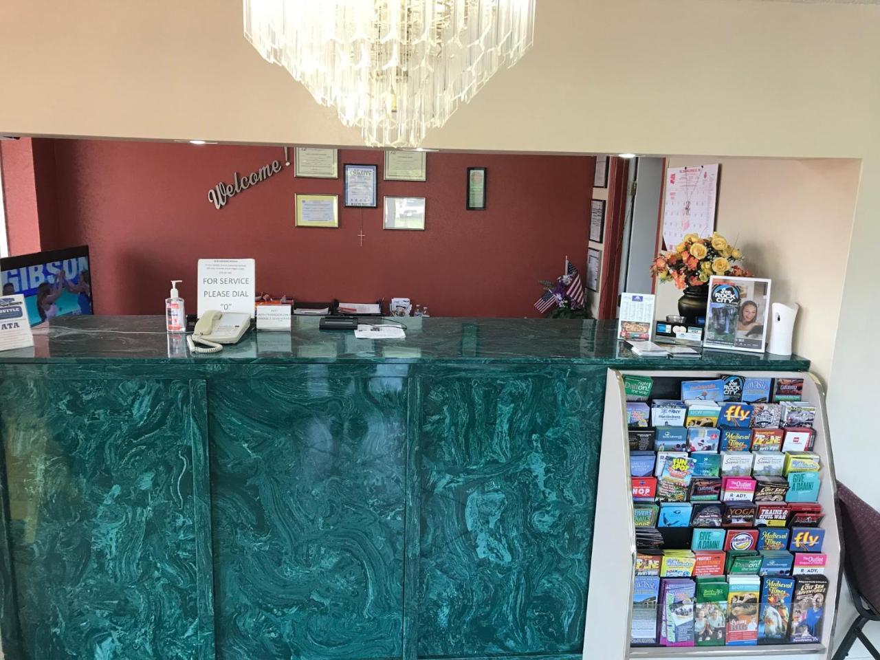 Rodeway Inn Dalton Kültér fotó